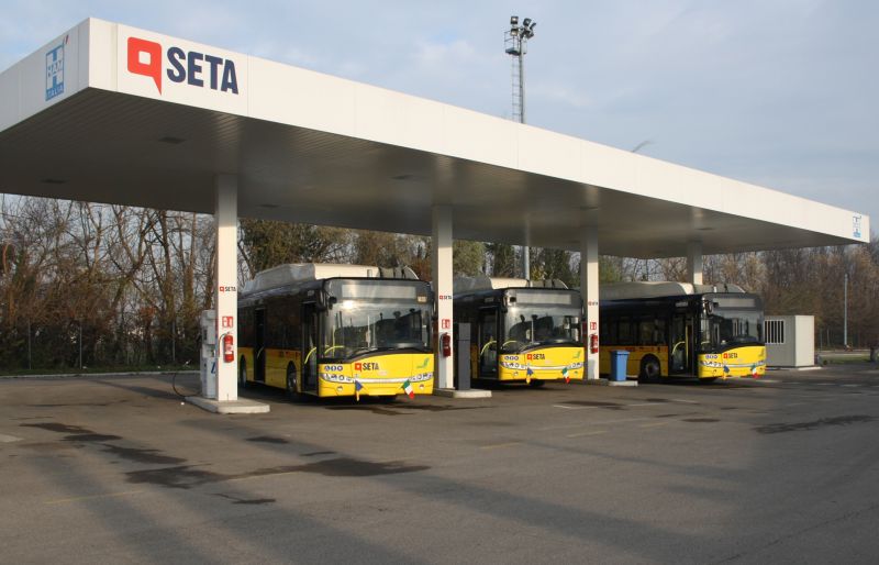 Mobilità sostenibile. A Modena primo distributore di gas metano per autobus a tecnologia criogenica d'Europa