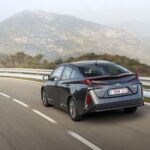 prius-phv-grey-dynamic-05